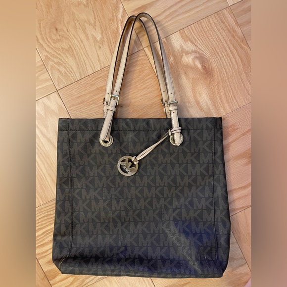 Michael Kors Brown Tote Bag - Picture 2 of 2